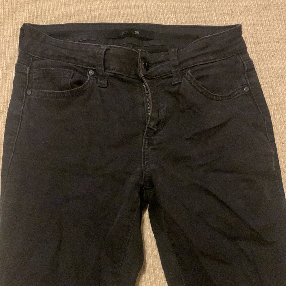 Women’s black skinny jeans. Brand: Joe’s Jeans, size: W 24